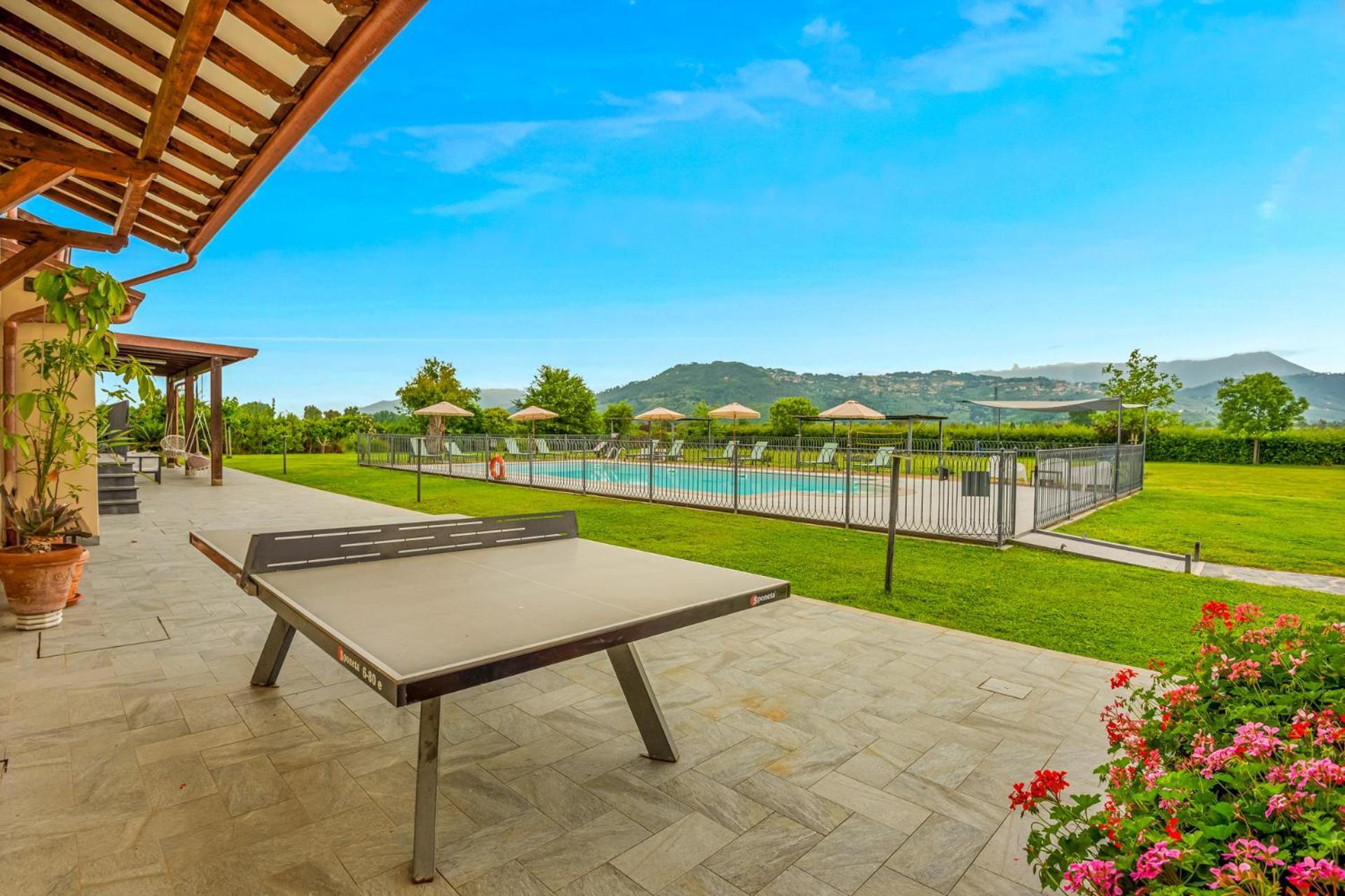Vistalago Versilia 马萨罗萨 外观 照片